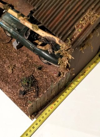 Diorama 1/18 Jaguar E Type 35cm x 25cm x 15cm