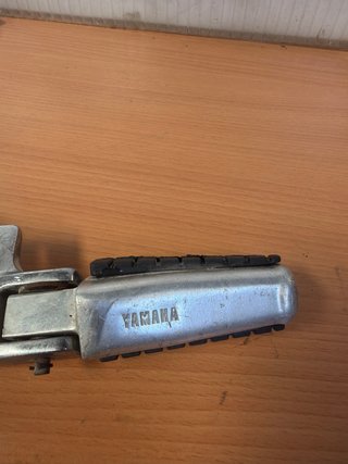 Soporte estrib tras izq Yamaha Virago 1100 91