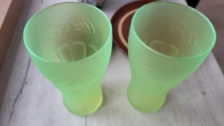 Conjunto de vajilla, vasos y tazas