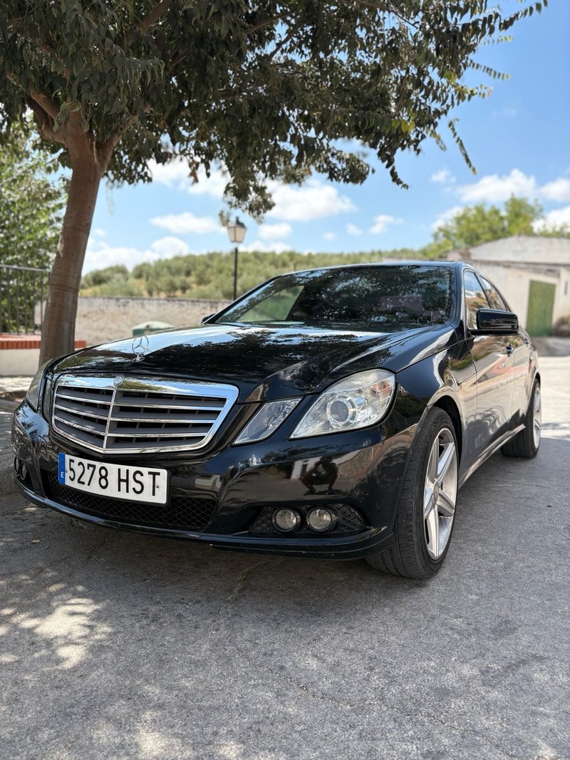 Mercedes-Benz Clase E 2010 - foto 1