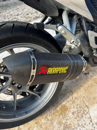 Honda VFR1200F Roja y Plata