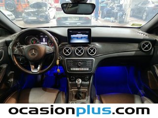 Mercedes-Benz CLA 180 90 kW (122 CV)