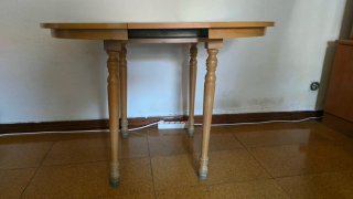 Mesa redonda extensible madera clara