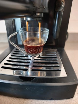 Cafetera Saeco Poemia Negra