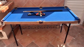 Mini mesa de billar plegable