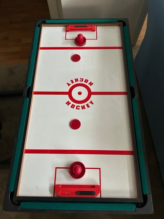 Futbolín, billar, air hockey y bolos