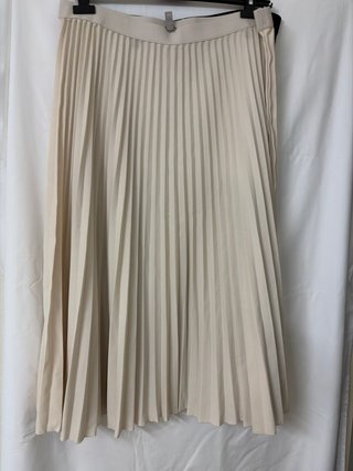 Falda plisada beige cintura elástica