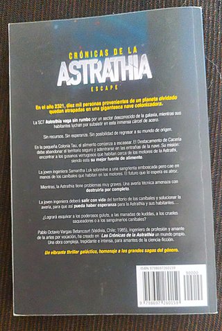 CRÓNICAS DE LA ASTRATHIA: Escape (Spanish Edition)