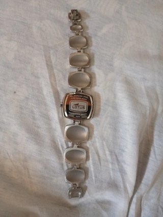 Reloj Lotus Mujer Plata y Blanco