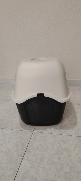 Arenero para gatos