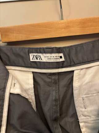 Bermudas ZARA Gris Talla 42