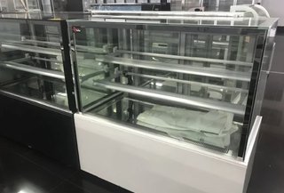 Armarios refrigerados con puertas de cristal