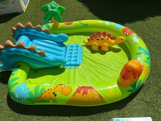Parque acuático inflable Intex dinosaurio