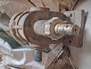 Bomba membrana para pulverizador de media-baja pre