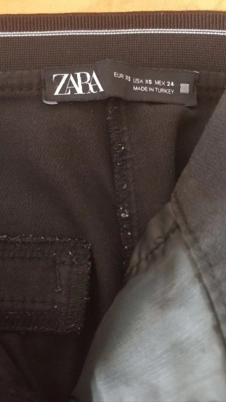 Pantalón vestir Zara negro
