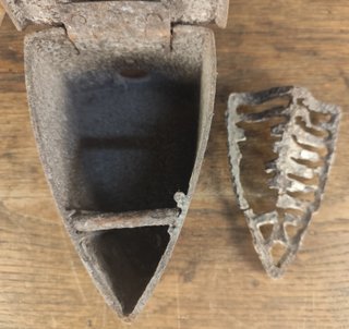 Plancha antigua de carbón hierro S.XIX
