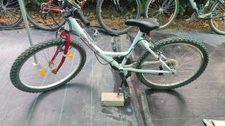 Bicicleta 24 Blanca y Roja