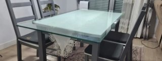 Mesa de comedor cristal y madera gris