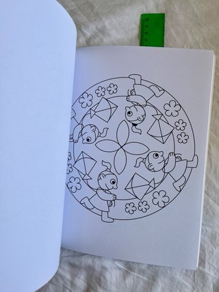 Libro Colorea mandalas infantiles de Susaeta