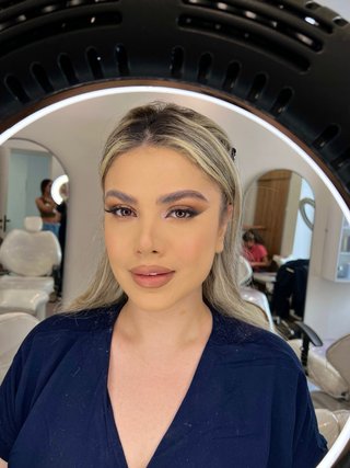 Servicios de Maquillaje Profesional
