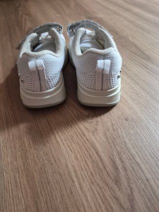 Scarpe bambina bianche Primigi