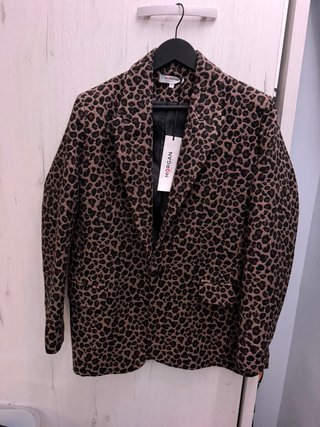 Americana Morgan estampado leopardo talla 42