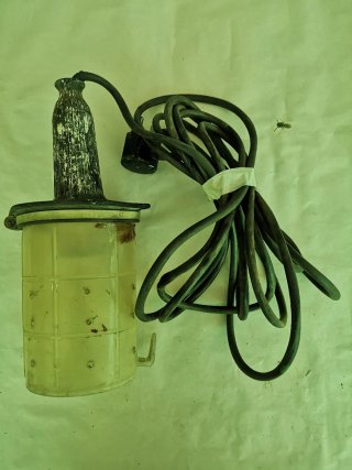 Foco de obra con cable