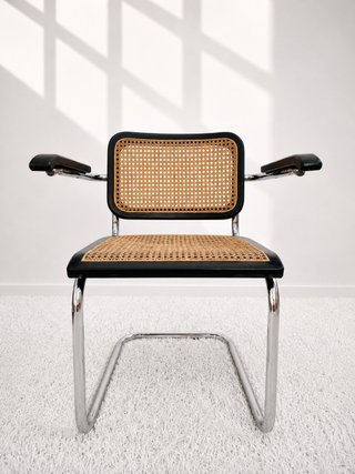 SILLA CANTILEVER ESTILO CESCA B64. 70s. NEGRA
