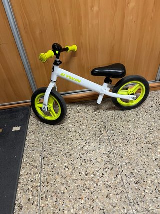Bicicleta de equilibrio Btwin