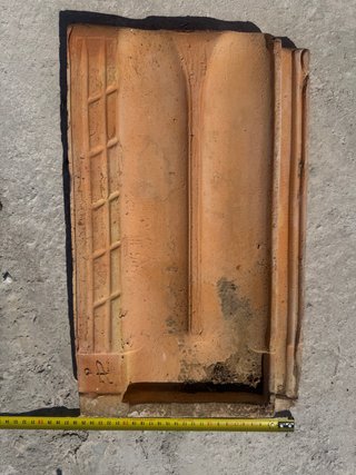 Tejas planas de barro usadas (aprox. 300)