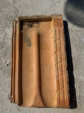 Tejas planas de barro usadas (aprox. 300)