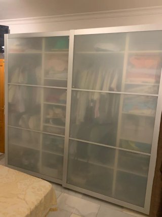 Armario puertas correderas Ikea