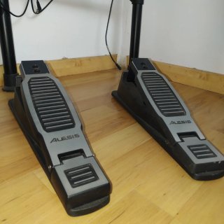 Batería Electrónica Alesis DM Lite