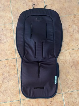 Bugaboo Bee 3 con accesorios