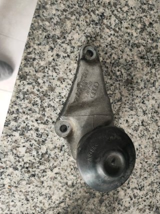 Soporte Motor Audi 8D0 199 345 J