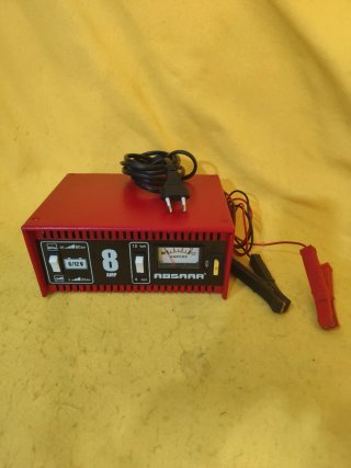 Carregador Bateria 6/12V Absaar 8 AMP
