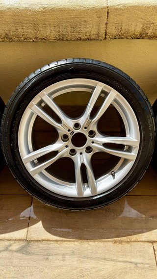 Llantas BMW 400 M 18”