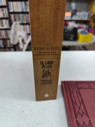 Estuche de lujo Star Wars: La senda Jedi. El li...