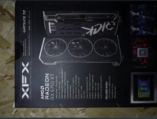 Tarjeta Gráfica AMD RX 6750 XT 12GB