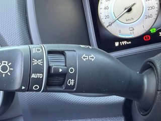 Hyundai Kona 150kW EV Maxx