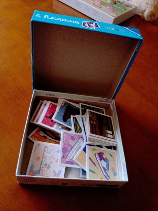 Juego de mesa DJUNGELSKOG Y GEOX REGALO