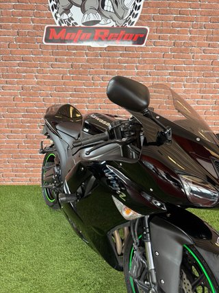 Kawasaki ZX6R