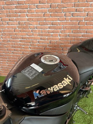 Kawasaki ZX6R