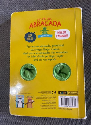 Libro títere “Fes-me una abraçada granoteta”