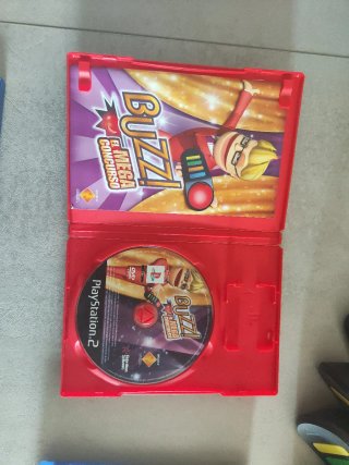 Buzz con 4 mandos y 3 juegos PS2