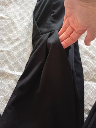 Mono elegante negro