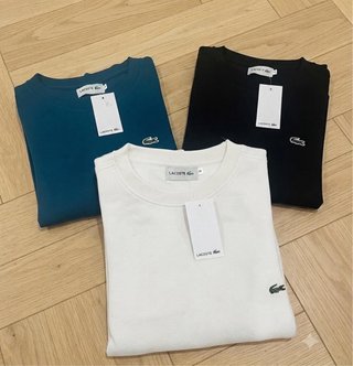 - Sudaderas Lacoste (Negra, Blanca, Verde).