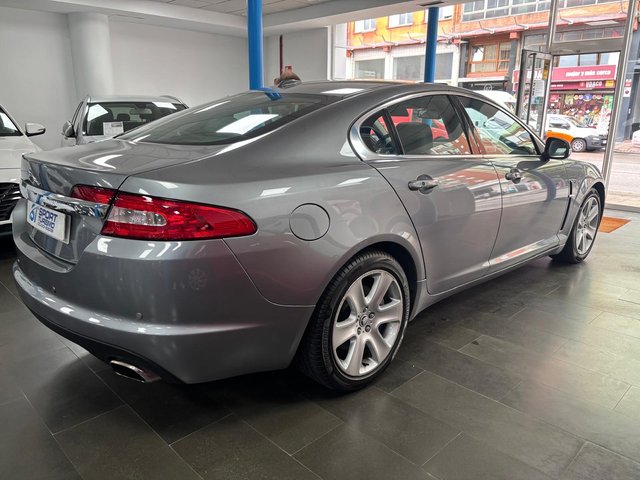 Jaguar XF 2008
