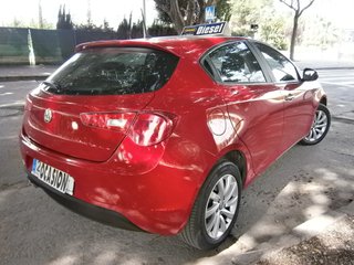 Alfa Romeo Giulietta , "Cuidadísimo" Revisado