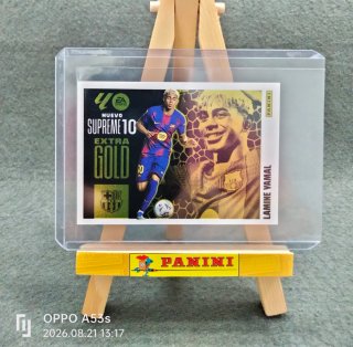 Lamine Supreme Extra Gold 2025/26 Liga Este MINT